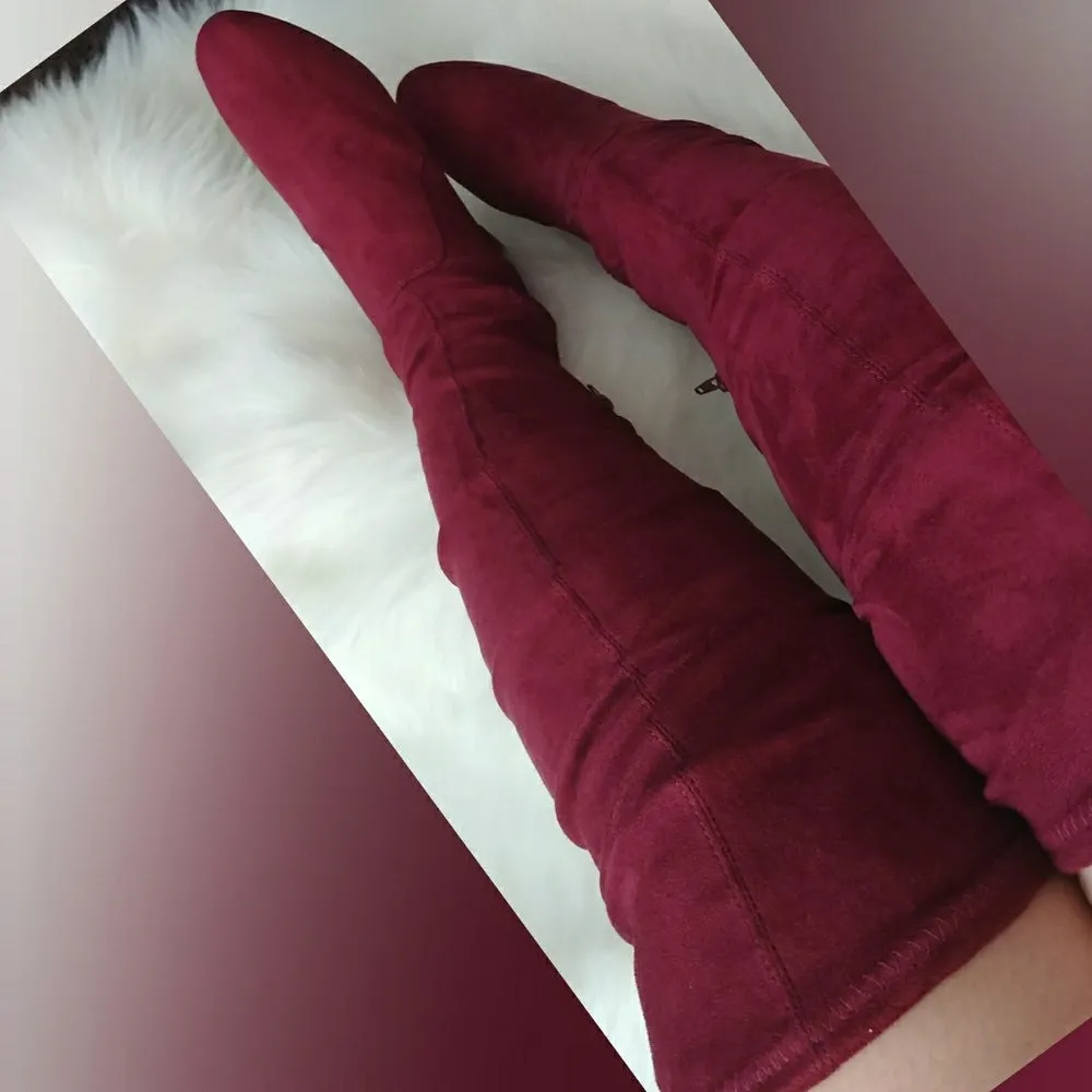 🚨 5.5🚨Boots over the knee Burgandy Vegan Suede