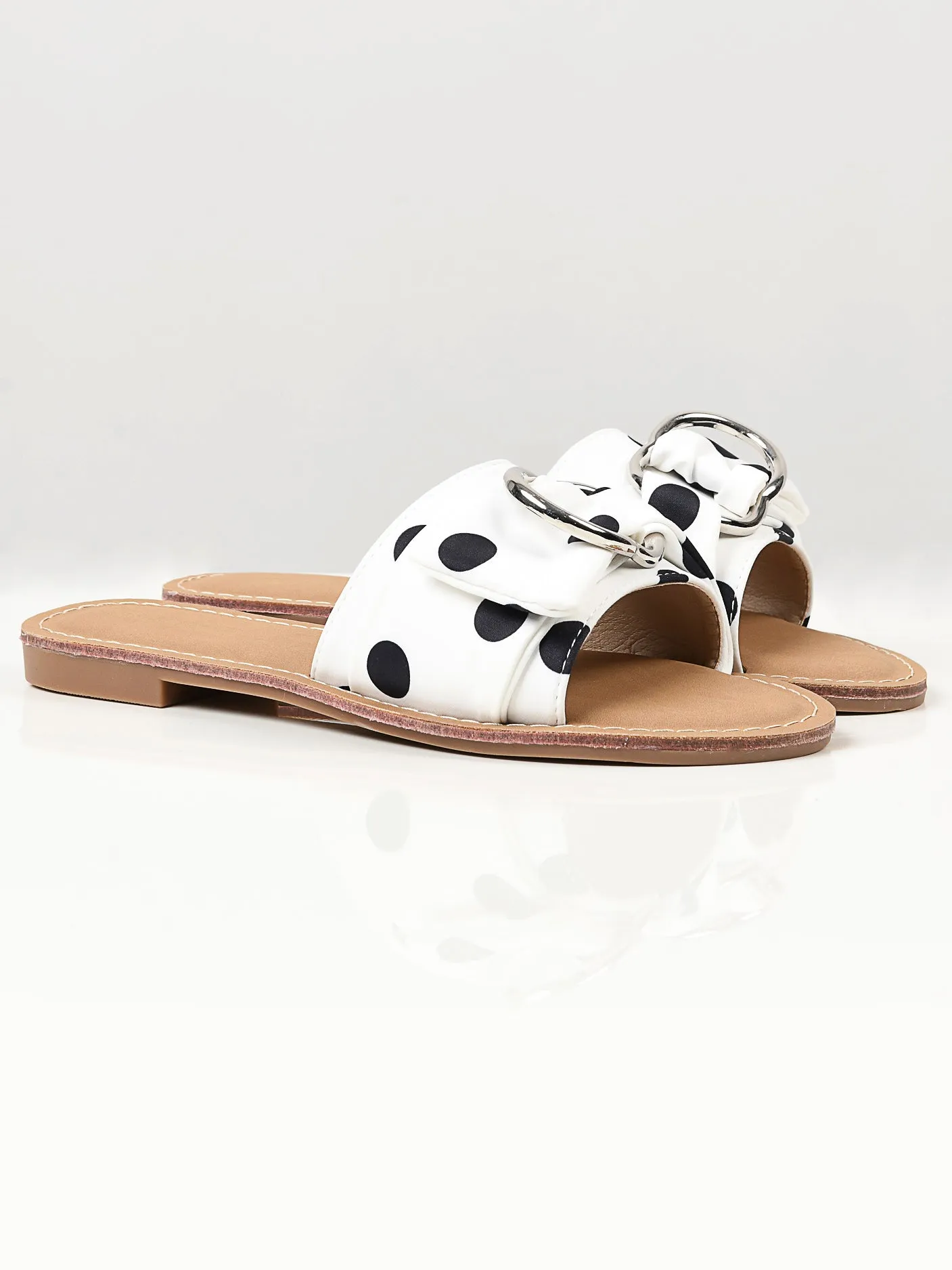 Dotted Slides - White