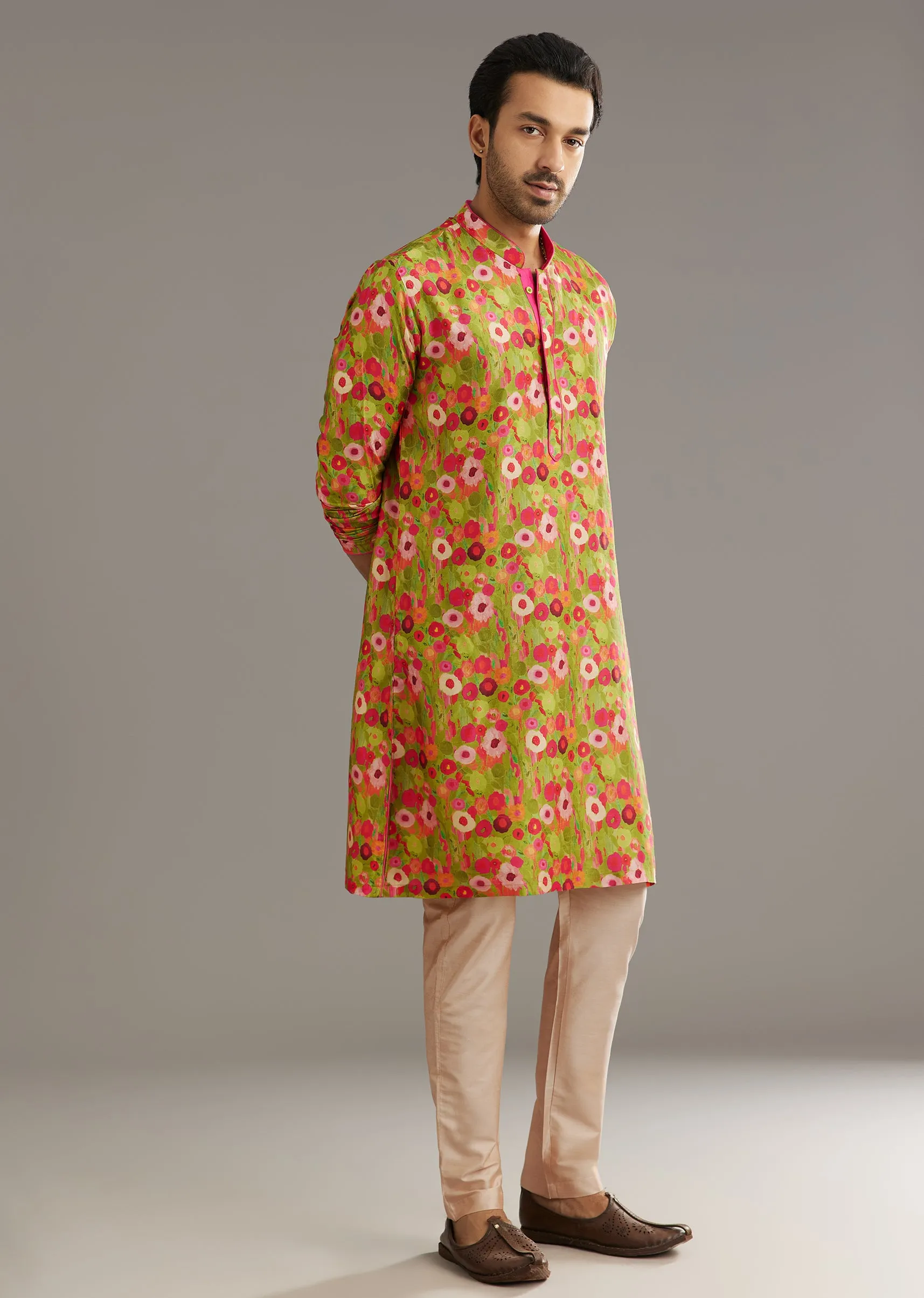 Green Russian Silk Kurta Set With Blossoming Prints