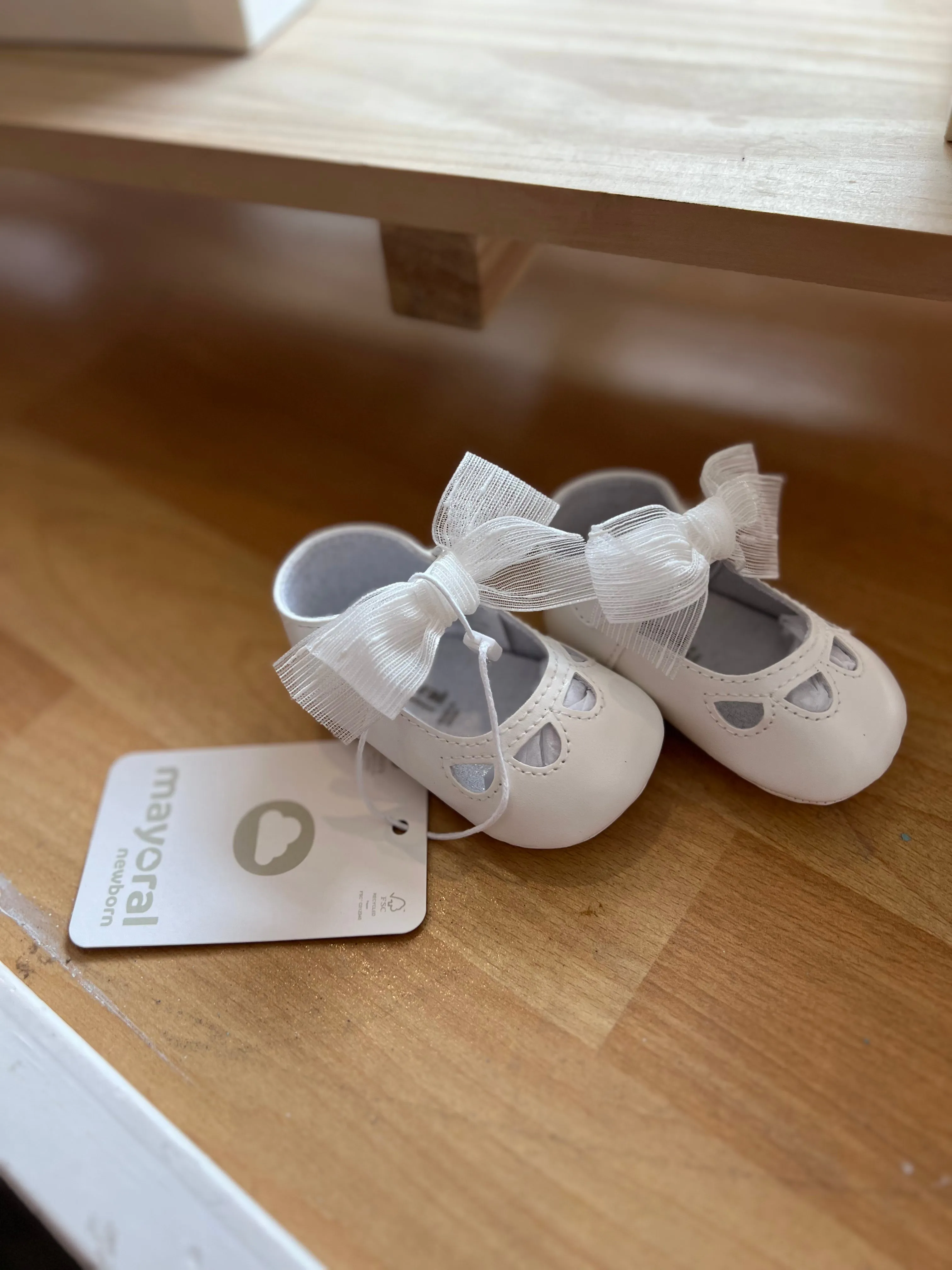 Newborn Dressy Mary Jane Shoes - White